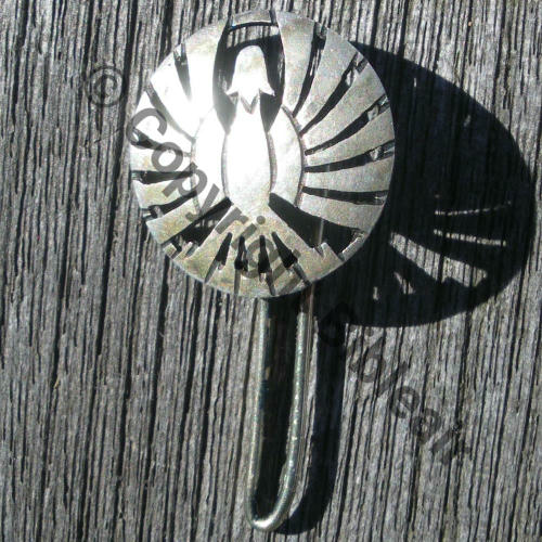 520.1 GAO.1.520 NANCY  SM Dos concave lisse Epingle a piquer Src.OSCAR.LAURENT 